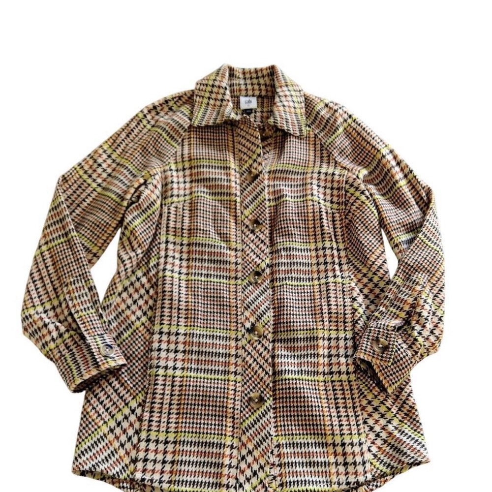 Cabi Yorkshire Shacket #4298 Plaid Button-Front in Warm Neutrals - Picture 4 of 11